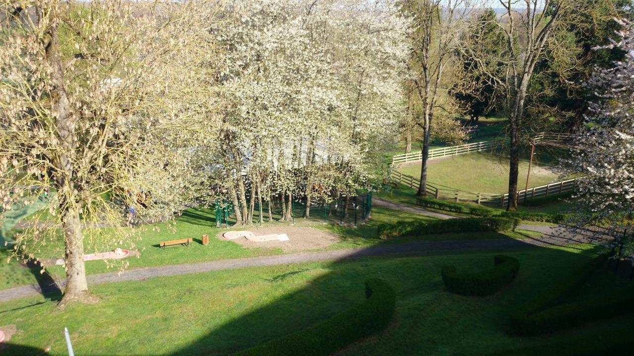 Centre Bol Vert Trélon Exteriér fotografie